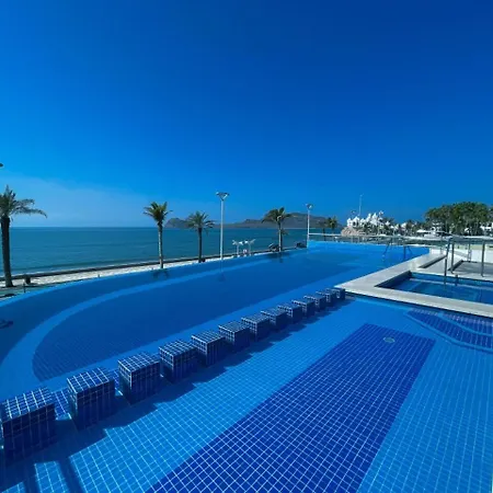 Varali Grand Hotel-3